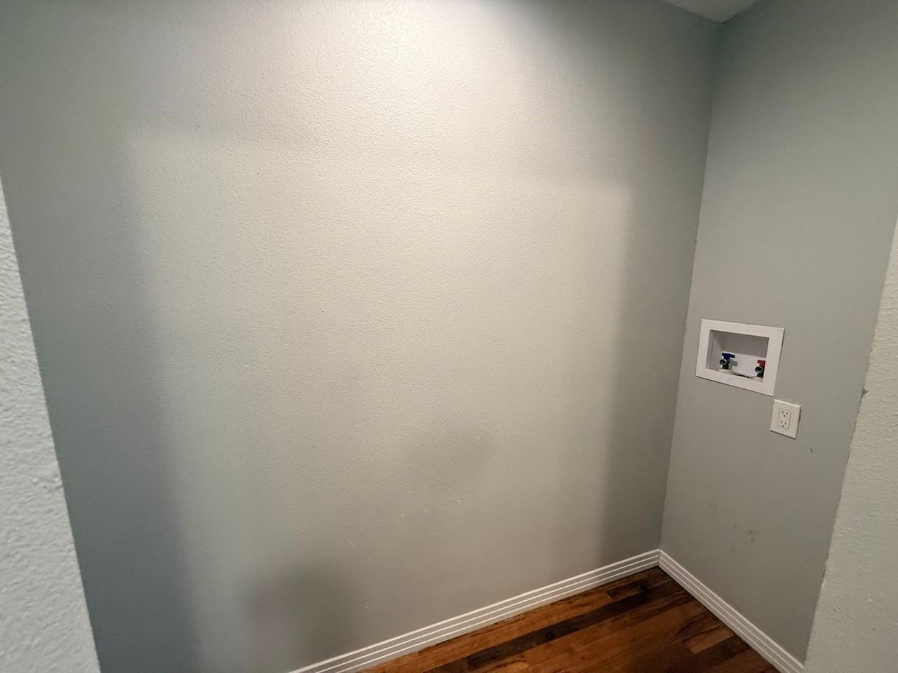 3126 38th St - Photo 7 of 13
