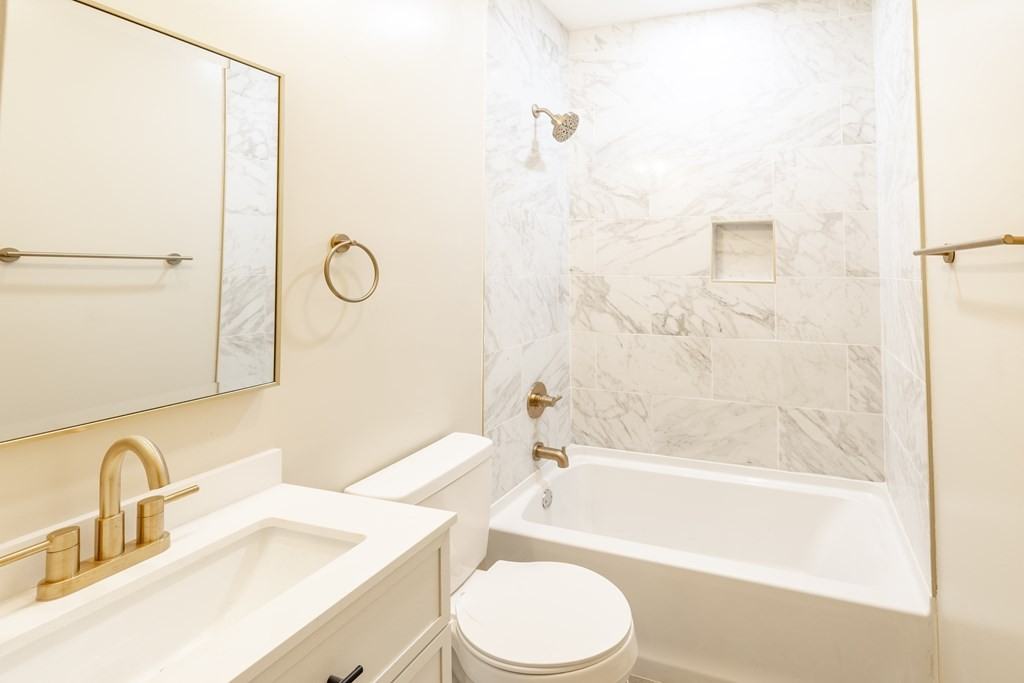 508 3rd Ave #508 - Photo 2 of 20