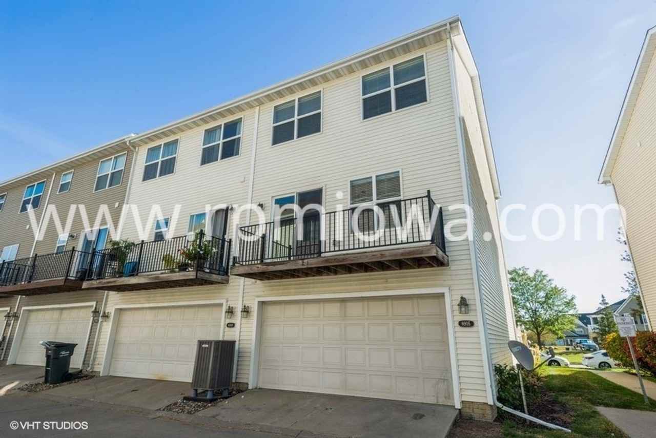 6905 Jack London Dr - Photo 2 of 16