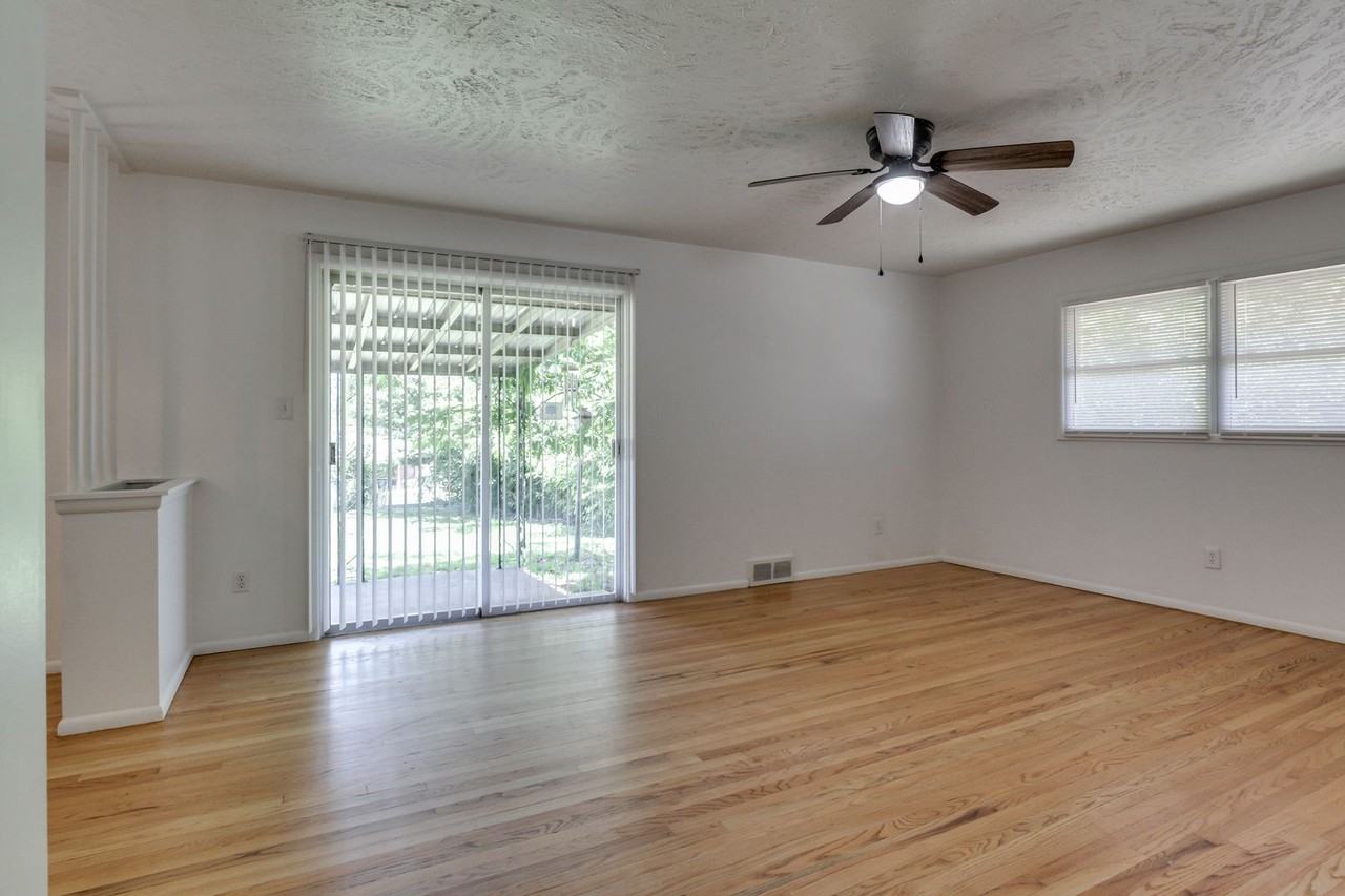 3516 Mount Pleasant Dr - Photo 4 of 44