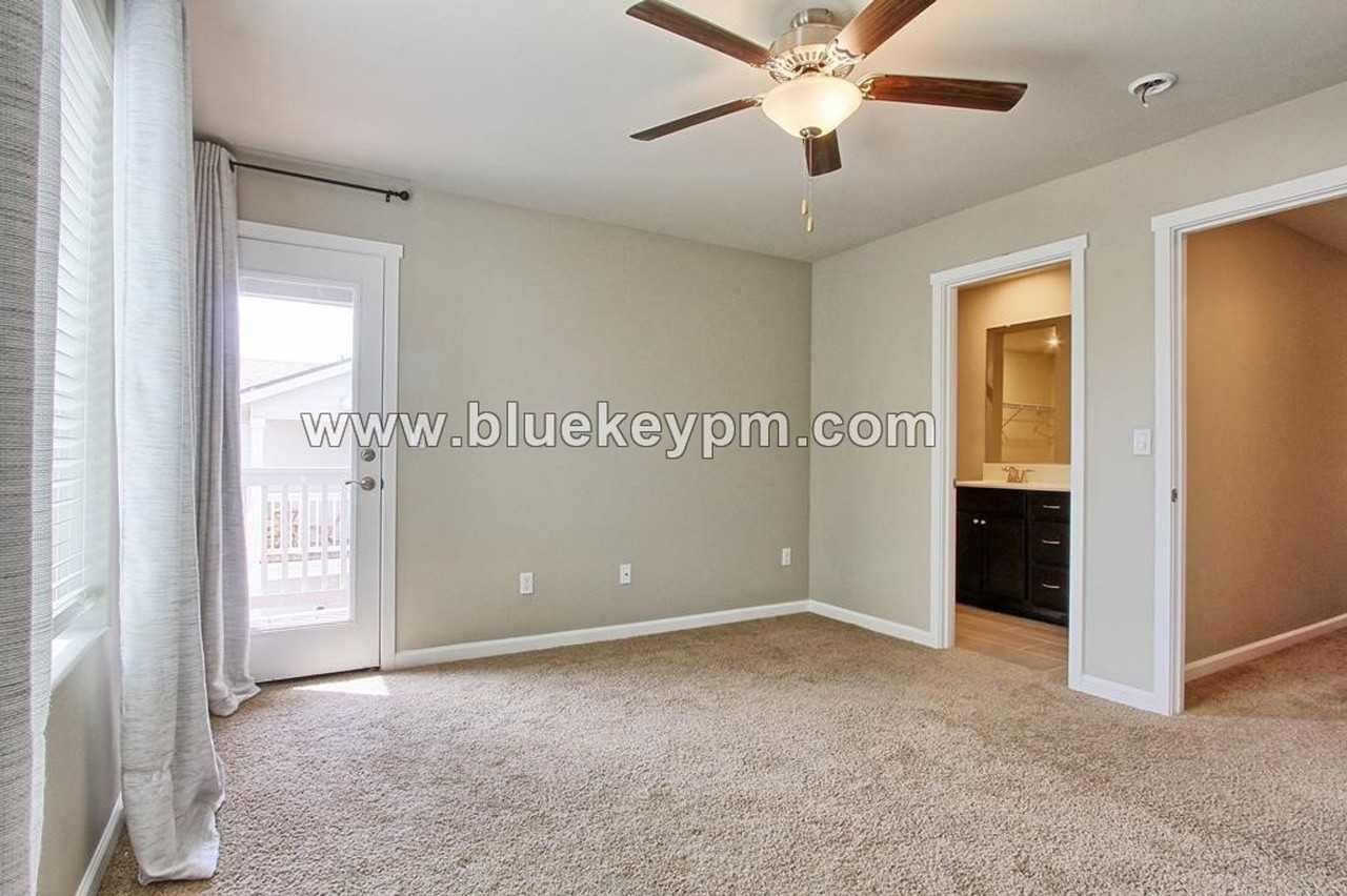 7104 Ne 155th Pl - Photo 7 of 13