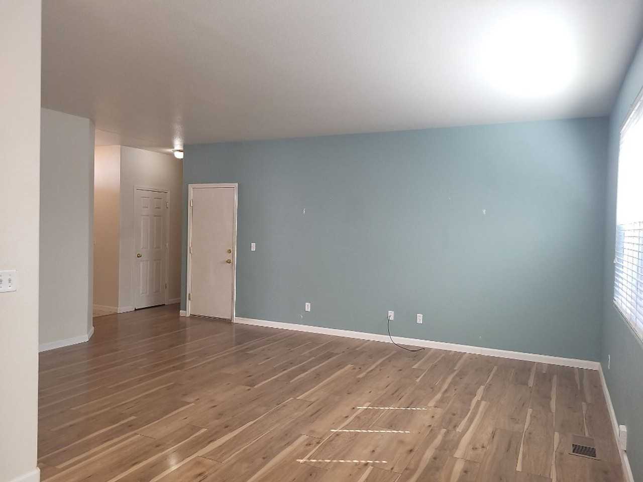 2396 Sapphire Ridge Way - Photo 6 of 22