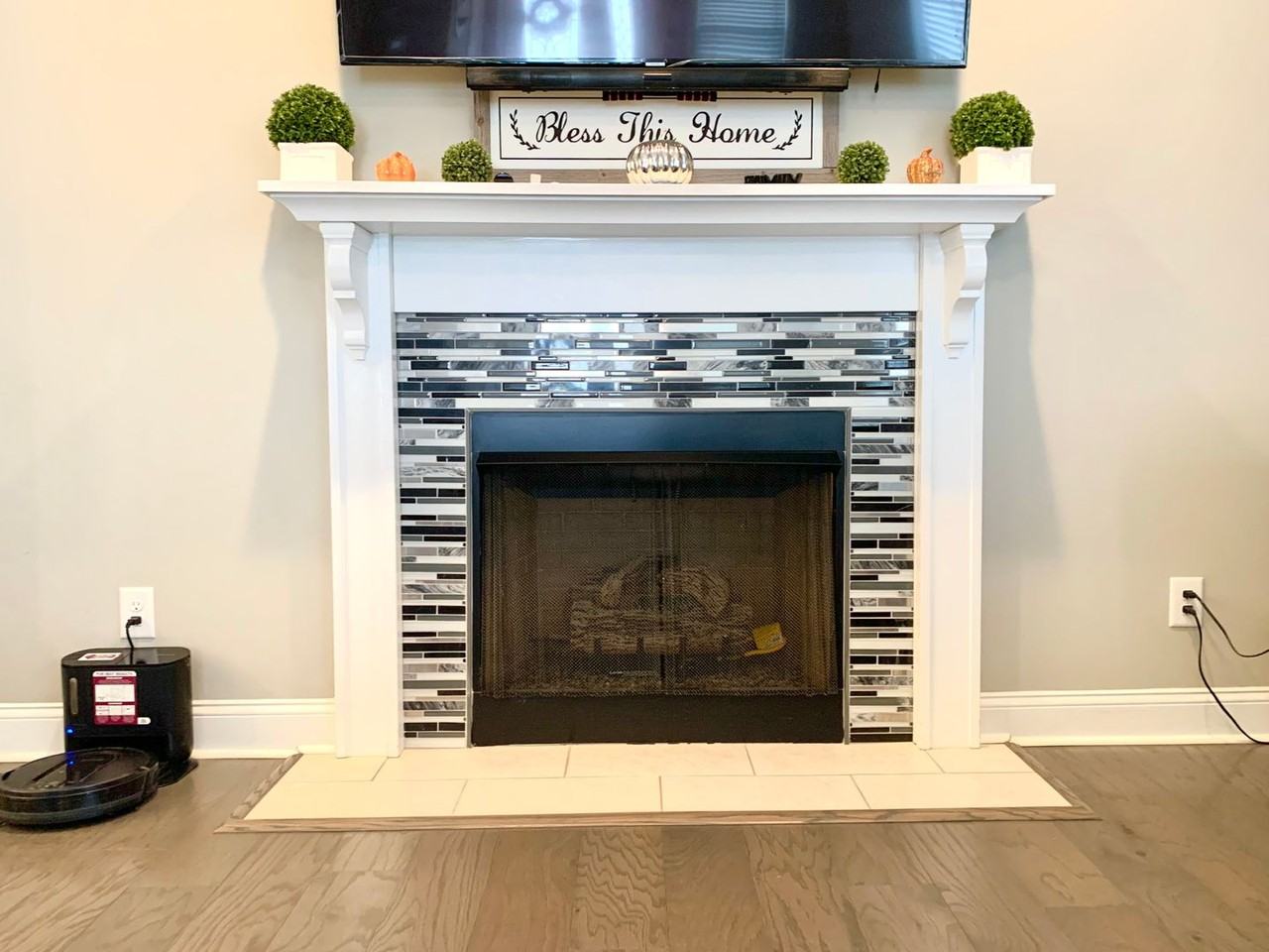 1376 Apple Blossom Rd - Photo 6 of 38