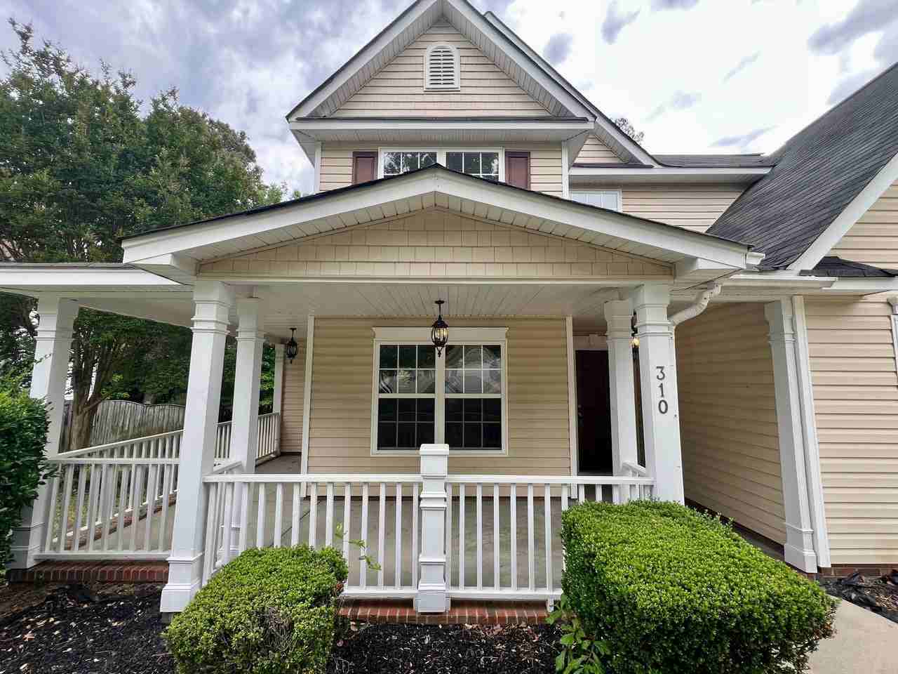 310 Wintergreen Rd - Photo 2 of 30
