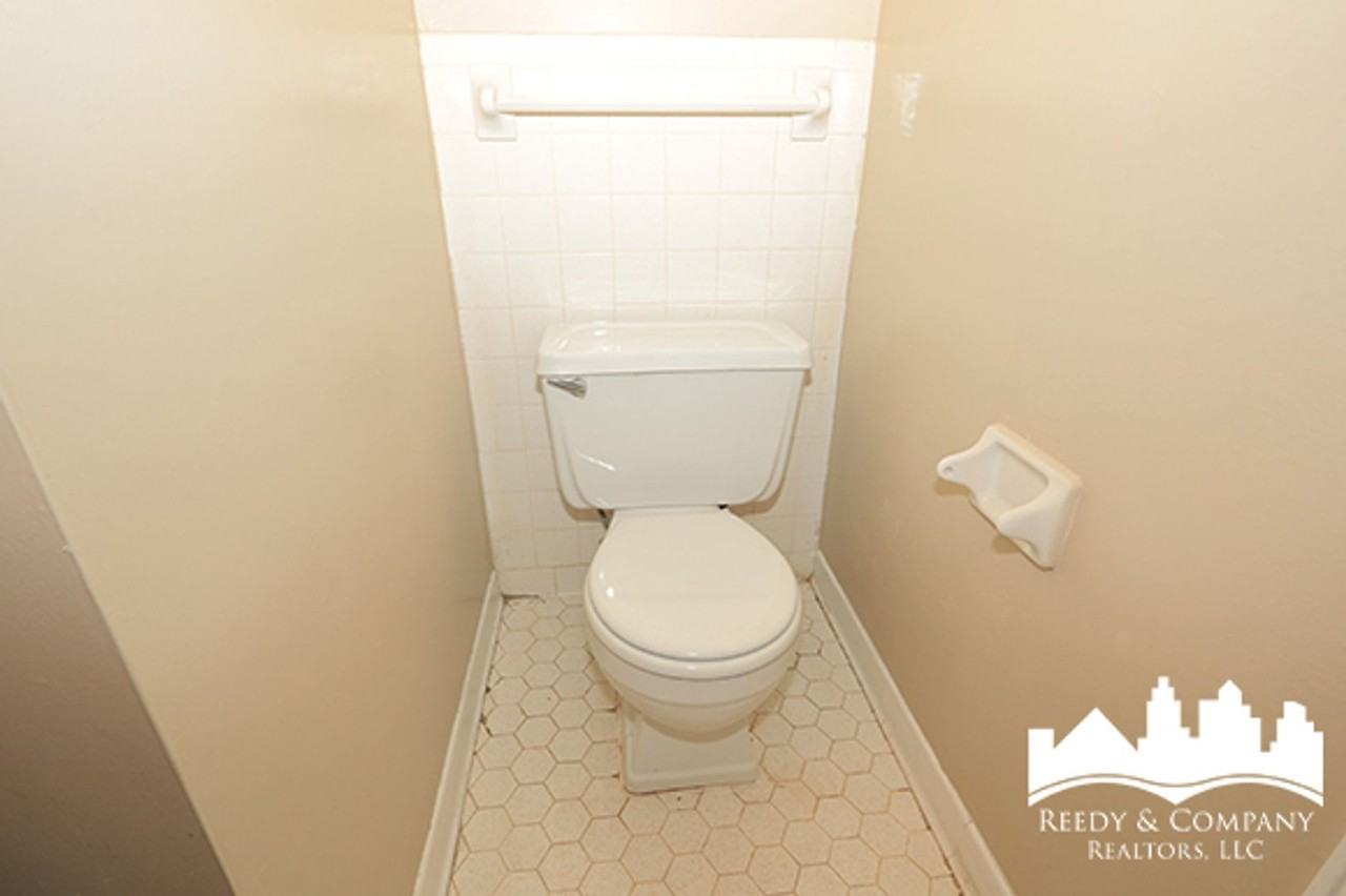 3782 Wychemere Dr - Photo 7 of 20