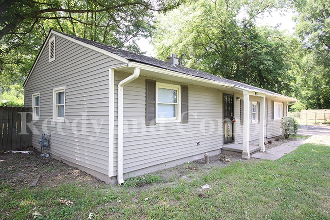 961 Carrolton Rd - Photo 2 of 21
