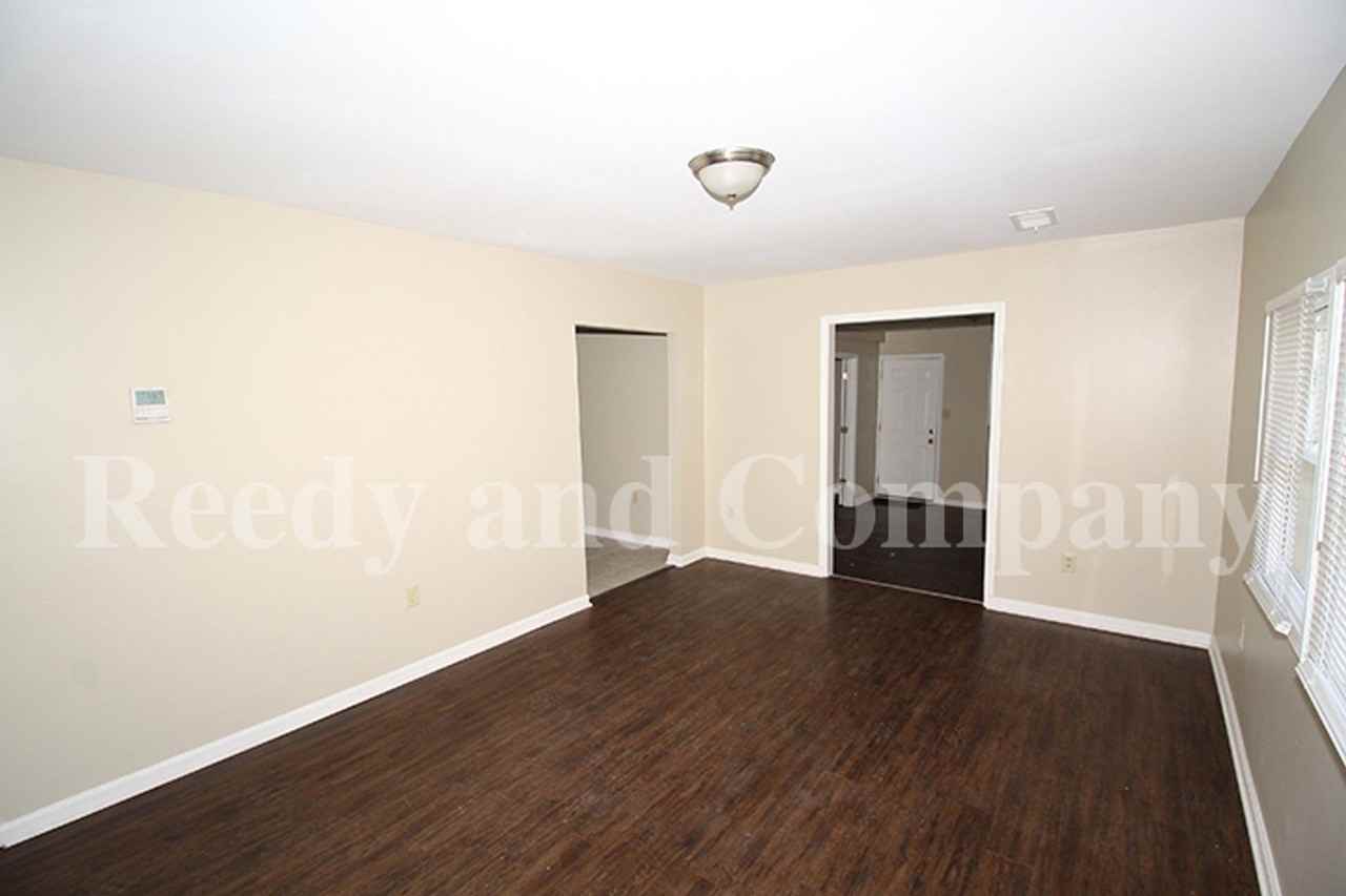 961 Carrolton Rd - Photo 4 of 21