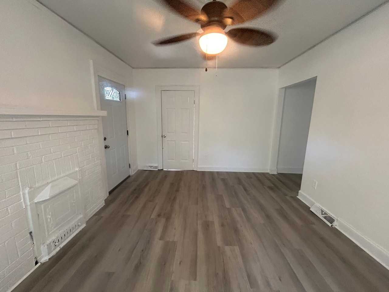 1413 Hyatt Ave - Photo 4 of 34