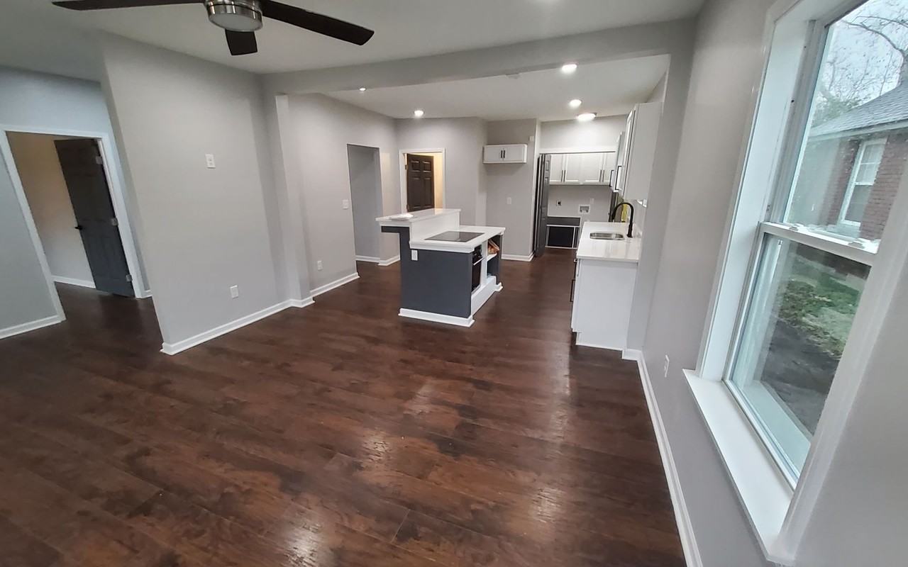 903 N Willett St - Photo 6 of 6