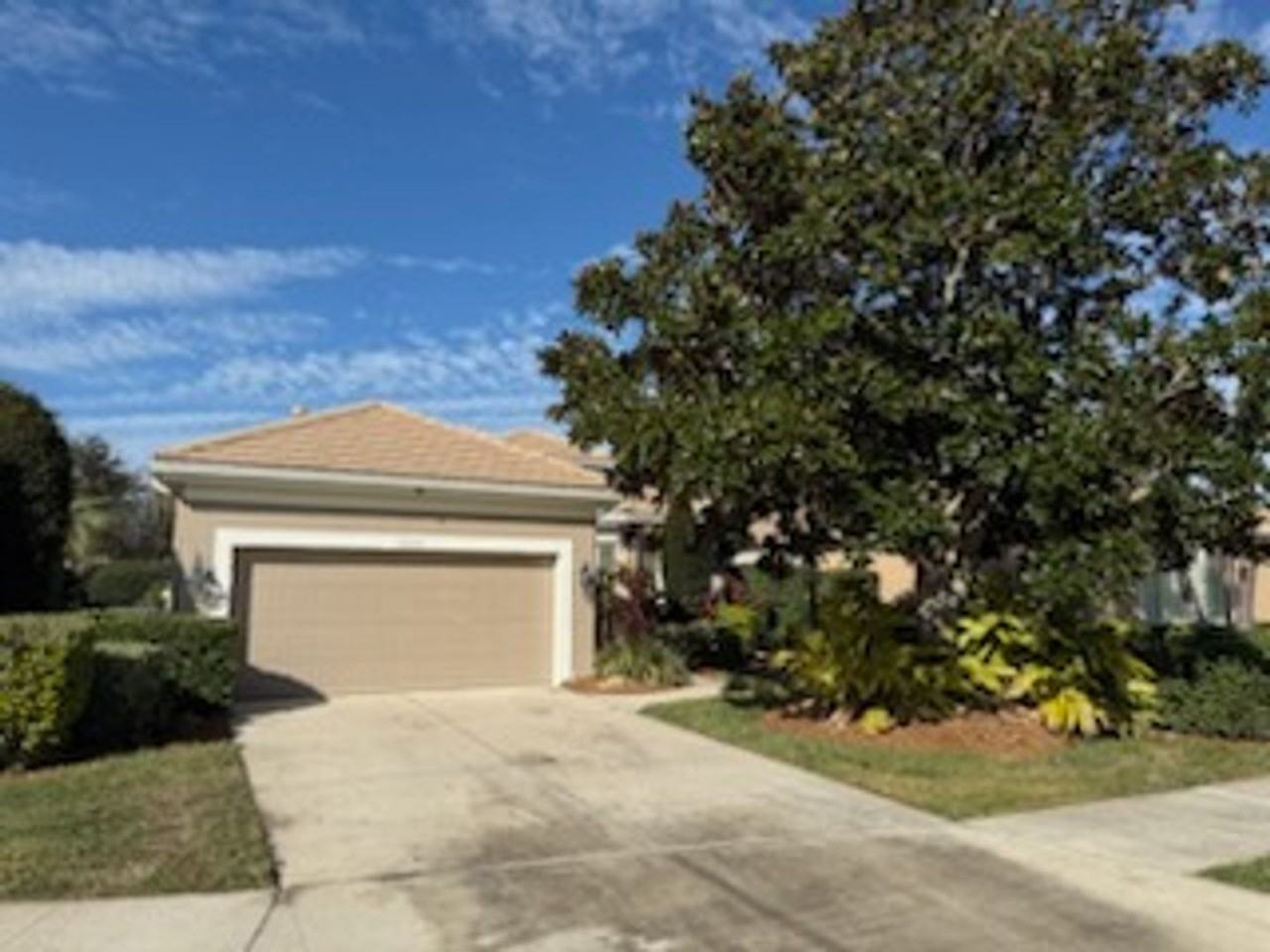 9735 53rd Dr E
