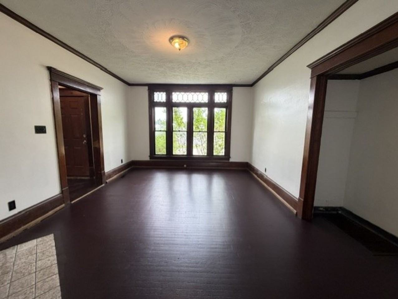 1518 Woodland Ave Nw - Photo 4 of 20