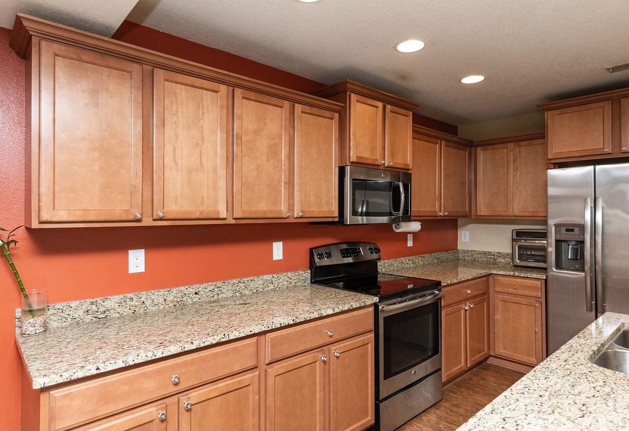 9155 Coneflower Dr #107 - Photo 7 of 28