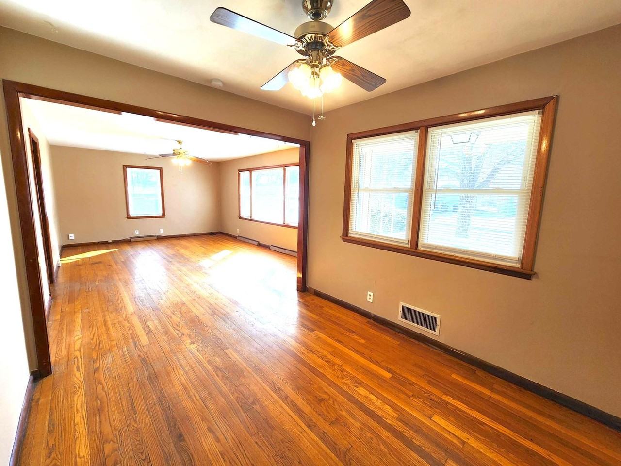 3612 Sw Kerry Ave - Photo 4 of 18