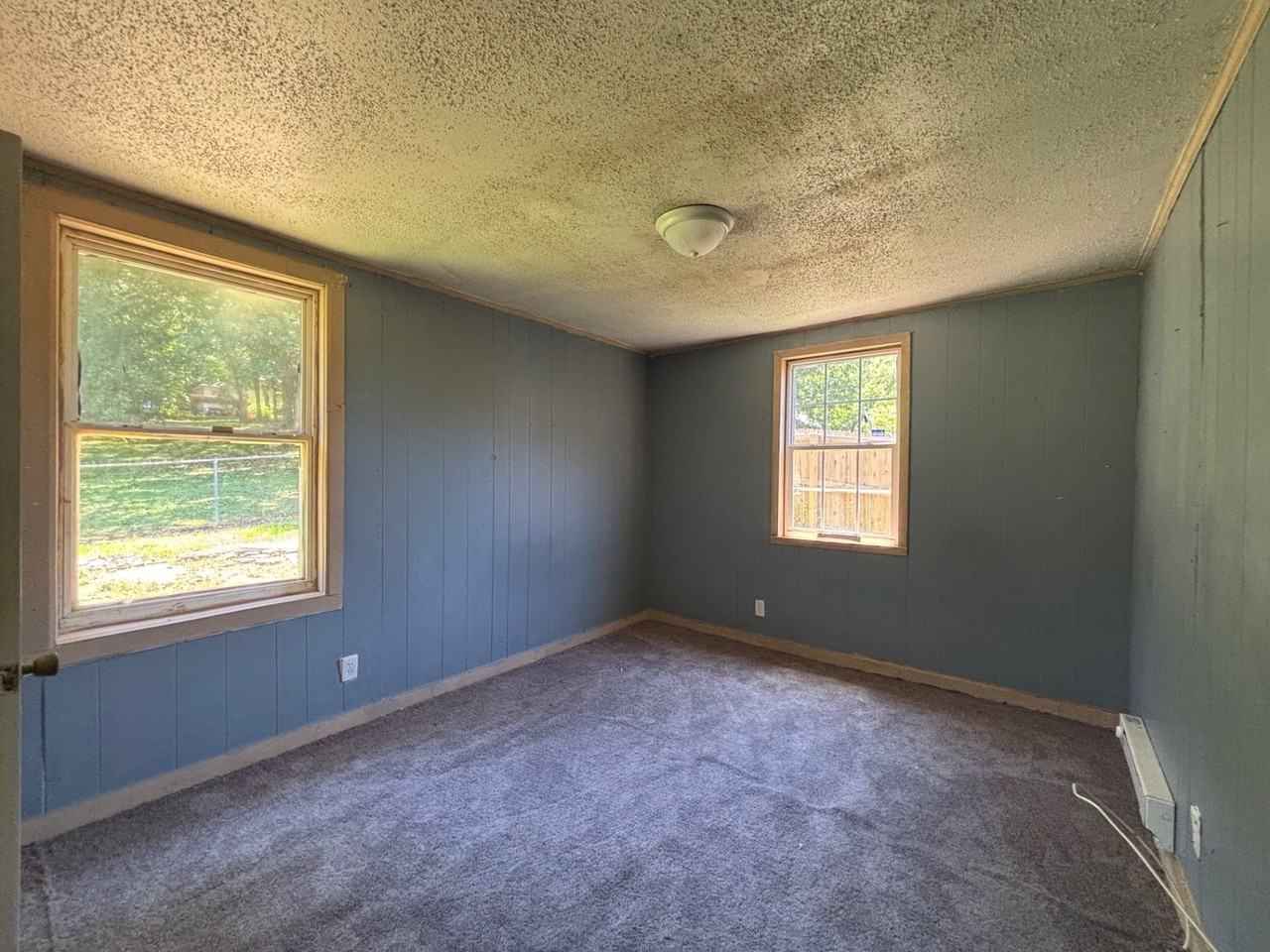 1409 Laboratory Rd - Photo 3 of 8