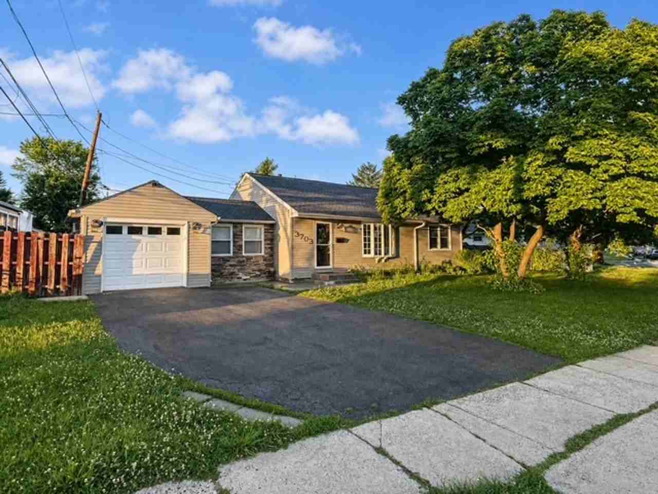 3703 Mount Vernon Ave