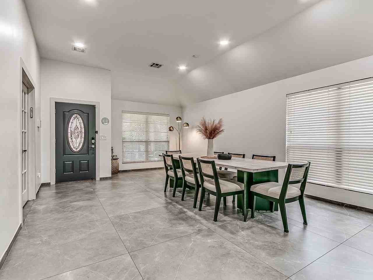 3608 Nw 176th St - Photo 4 of 36