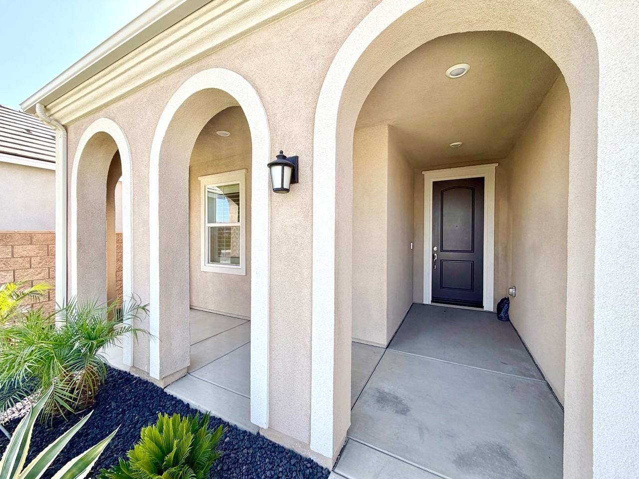 27460 Big Bend Dr - Photo 4 of 37