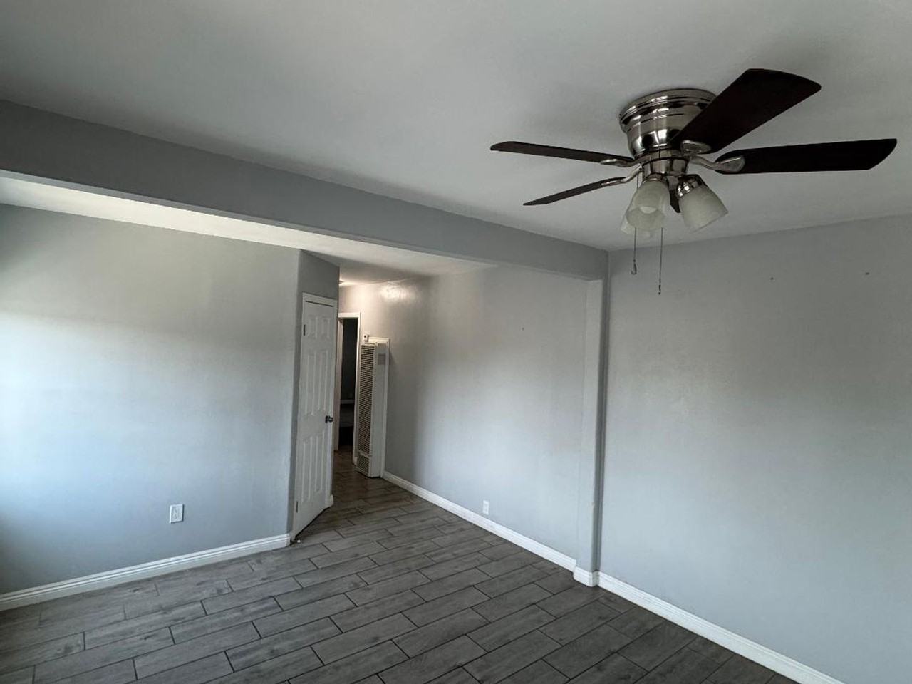 2300 Lake St - Photo 7 of 13