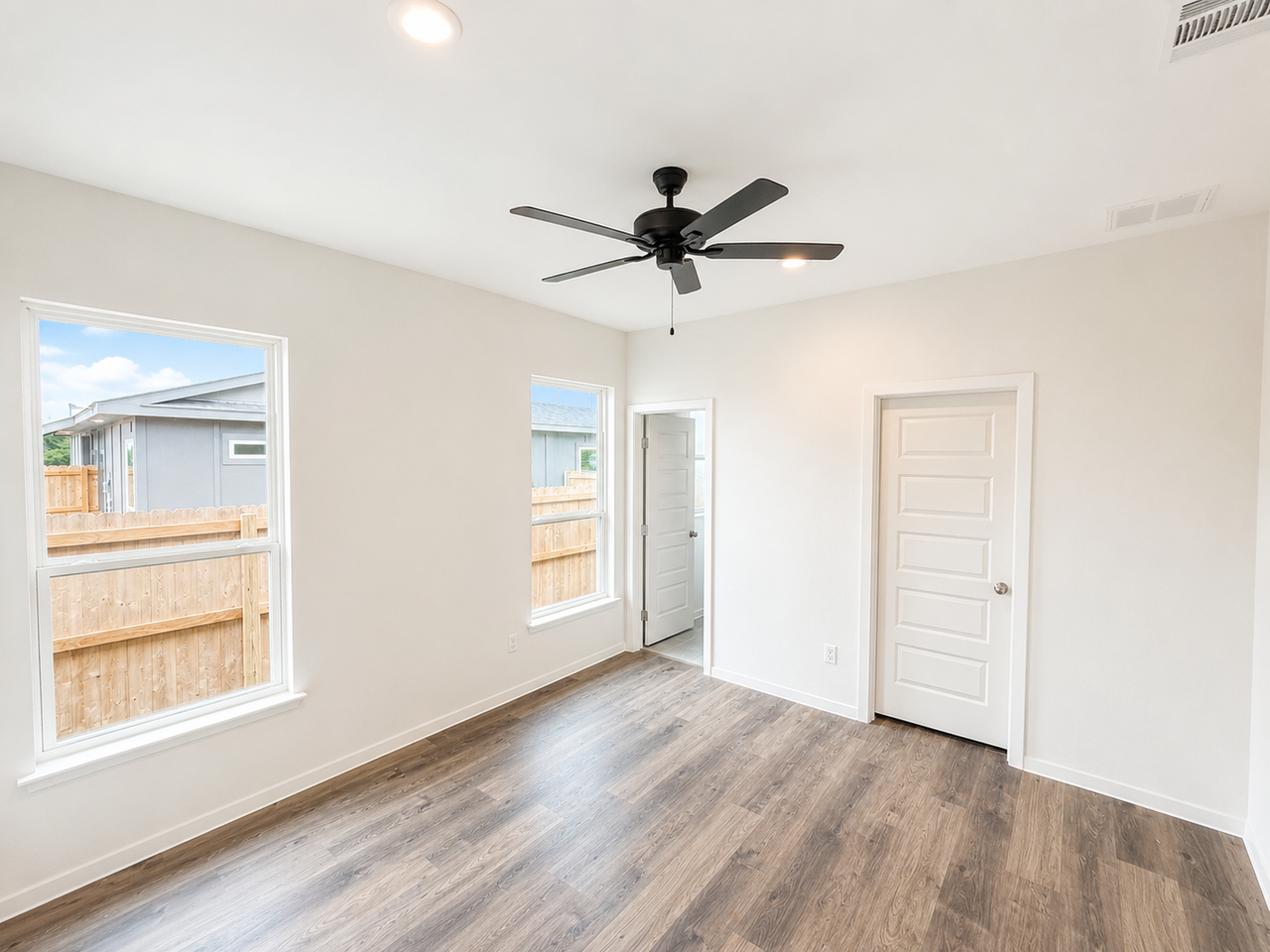 1615 Crooked River Ct - Photo 7 of 15