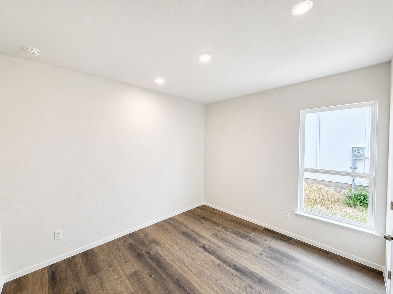 1619 Crooked River Ct - Photo 7 of 19