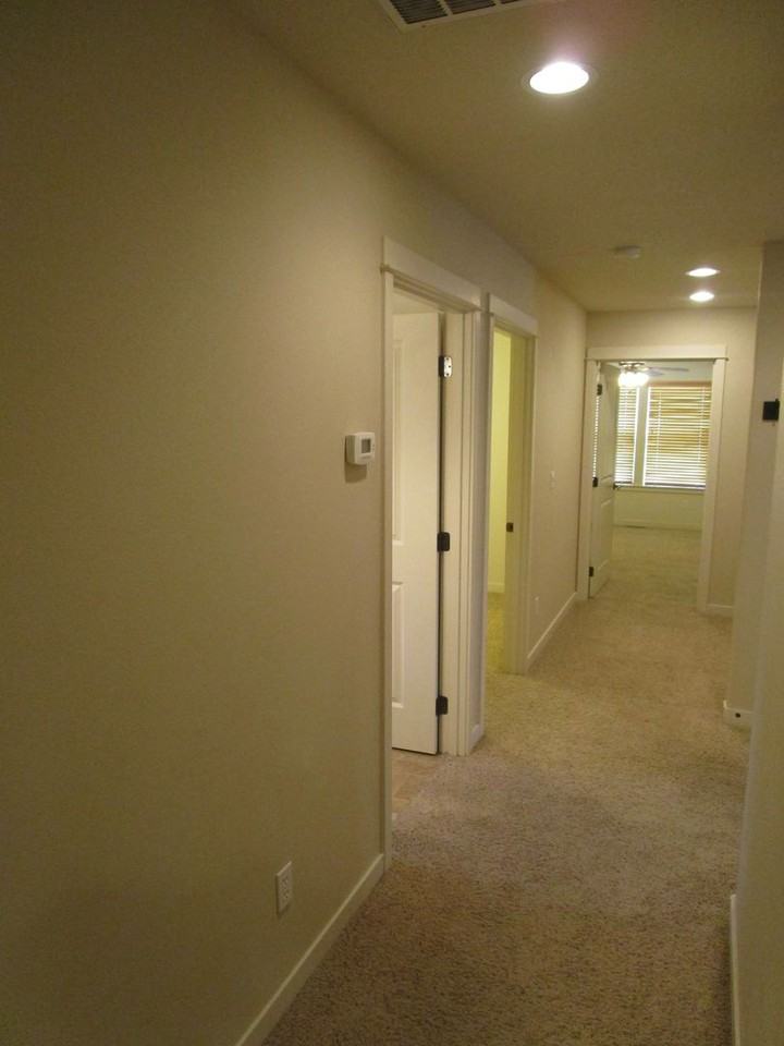 534 Ne Brookstone Dr - Photo 3 of 21