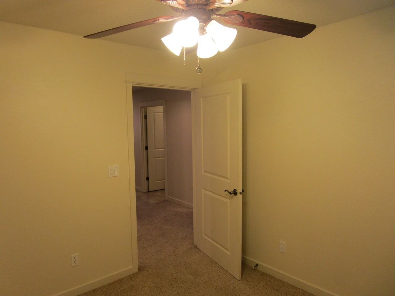 534 Ne Brookstone Dr - Photo 6 of 21