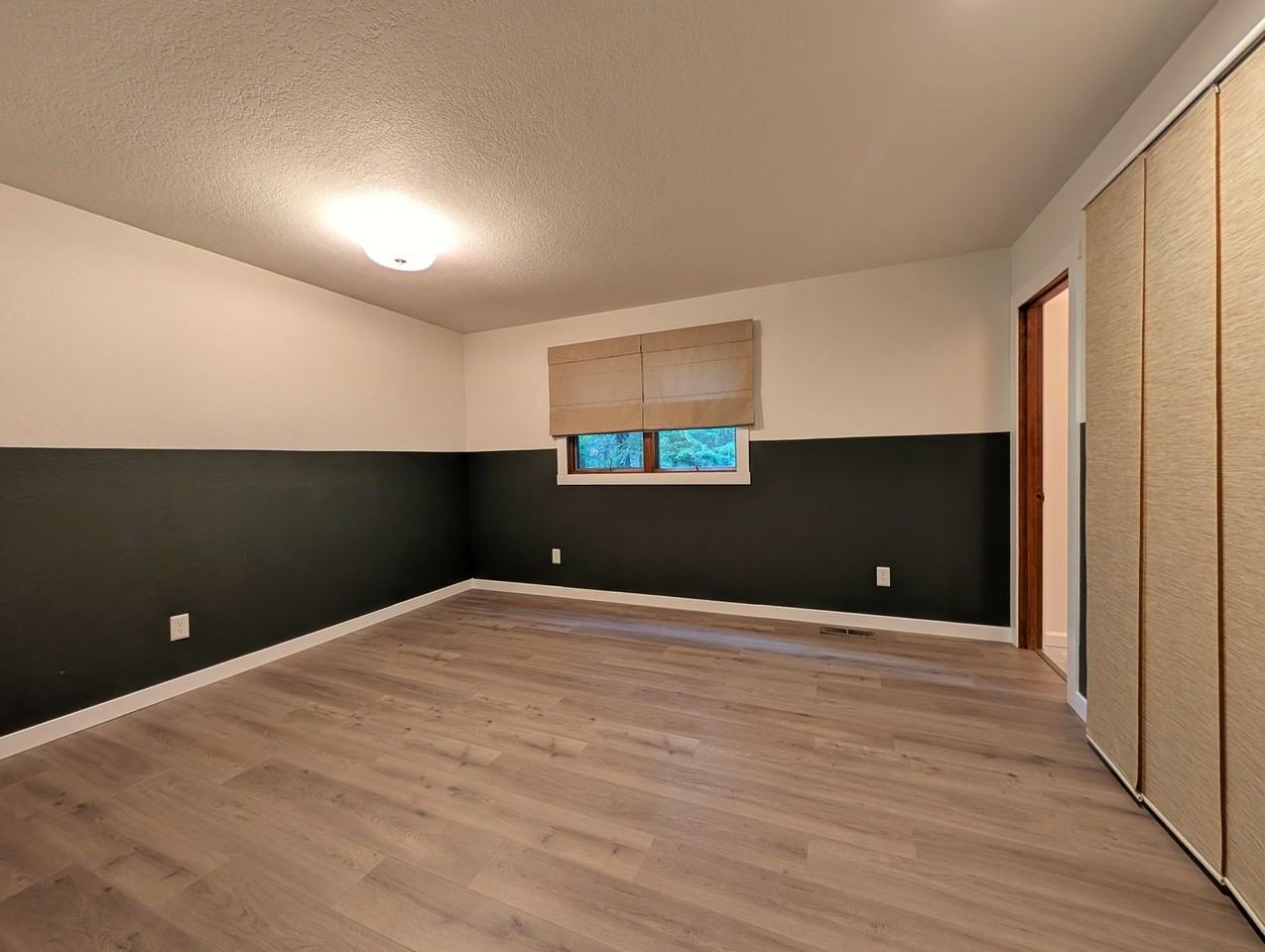 4529 Chelsea Ct - Photo 2 of 50