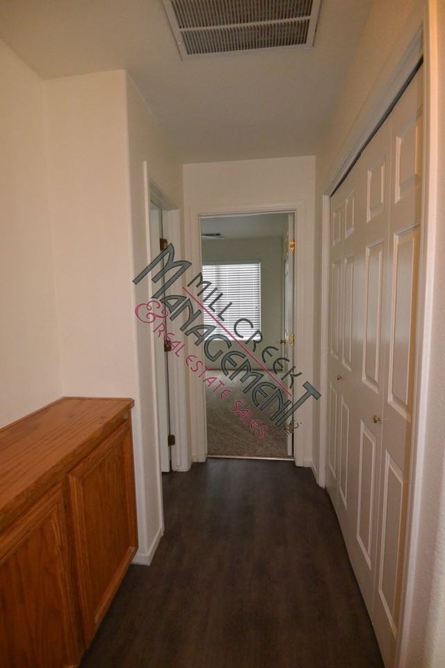 5404 W Dorothea Ave - Photo 7 of 13
