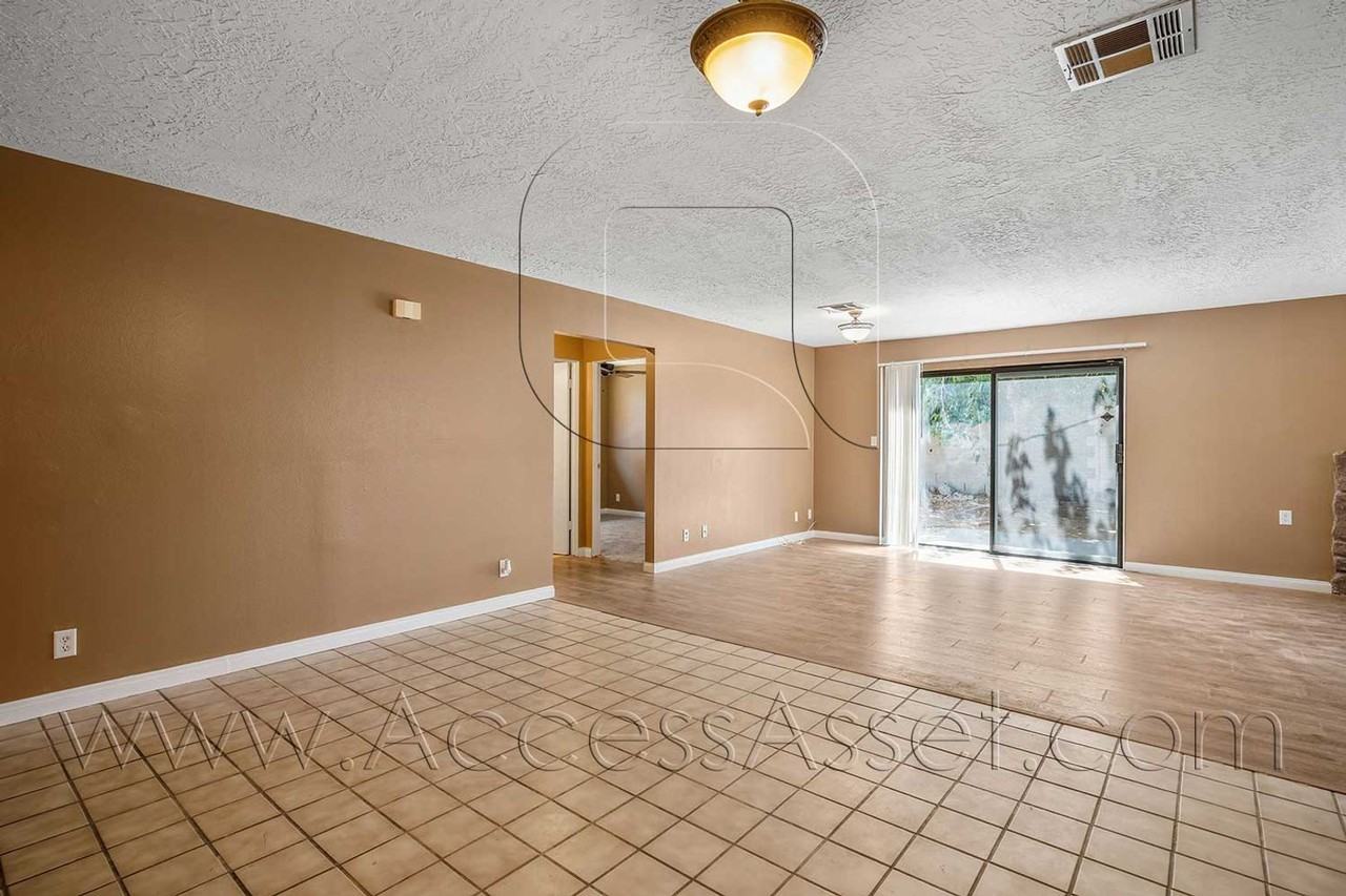 52585 Avenida Velasco - Photo 2 of 27