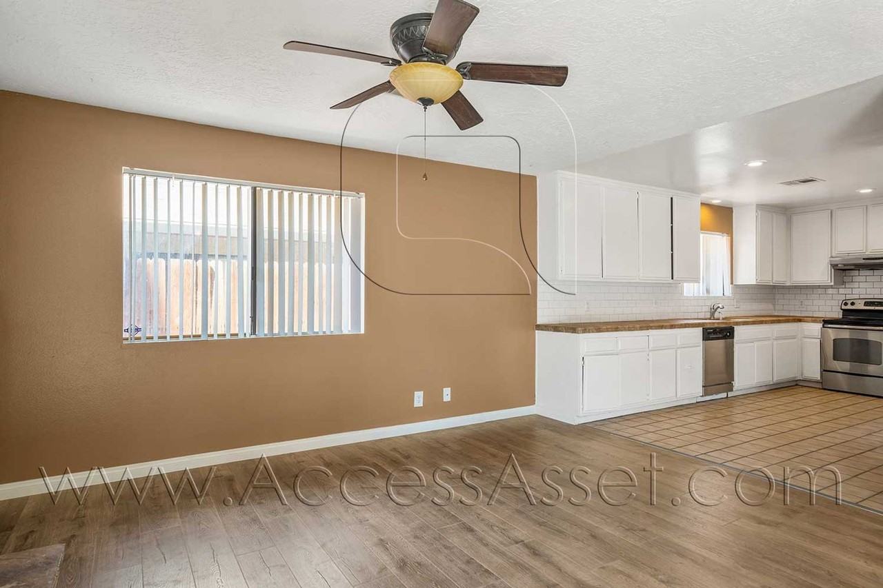 52585 Avenida Velasco - Photo 6 of 27