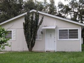 6914 Waycross Ave - Photo 1 of 1