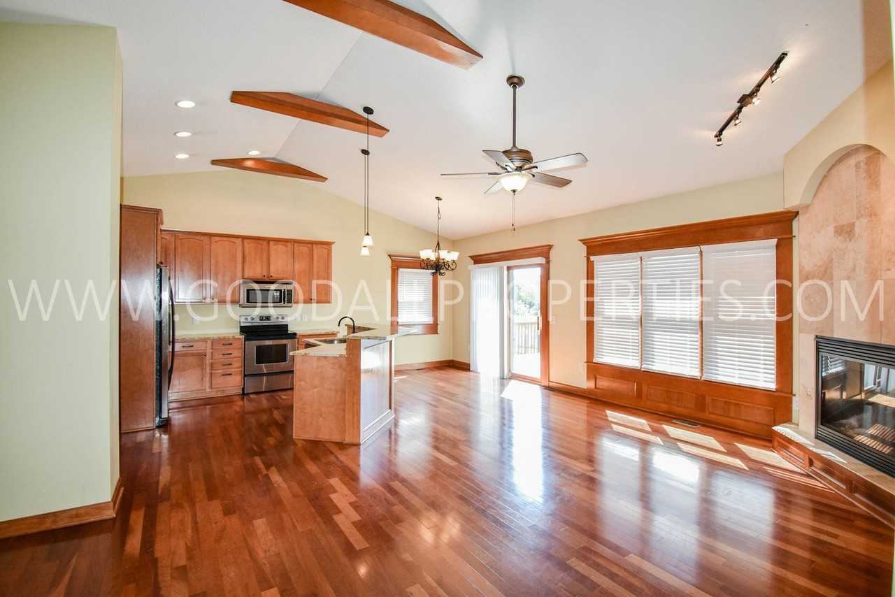 40 Gracewood Dr - Photo 2 of 27