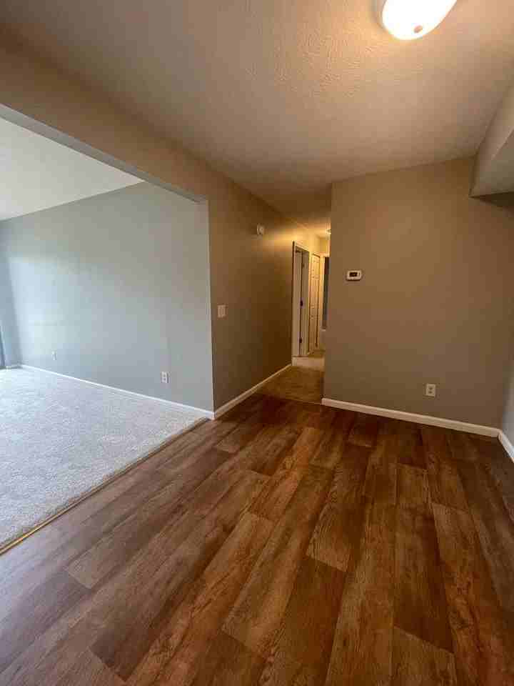 1034 Blue Ridge Dr - Photo 7 of 24