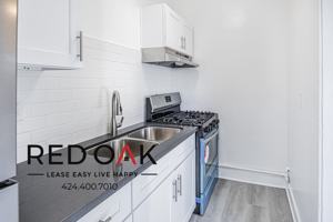 featured image of 822 S Park View St