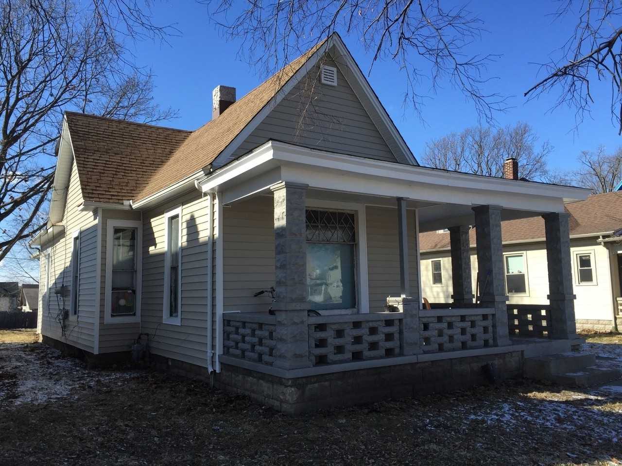 1610 N 13th St - Photo 3 of 23