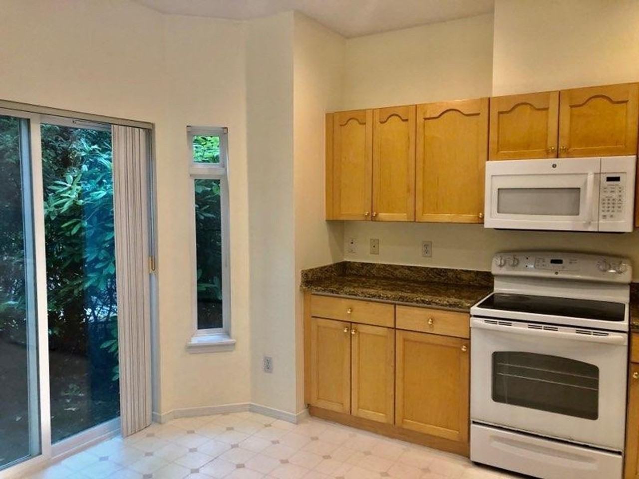 9411 177th Pl Ne - Photo 5 of 11