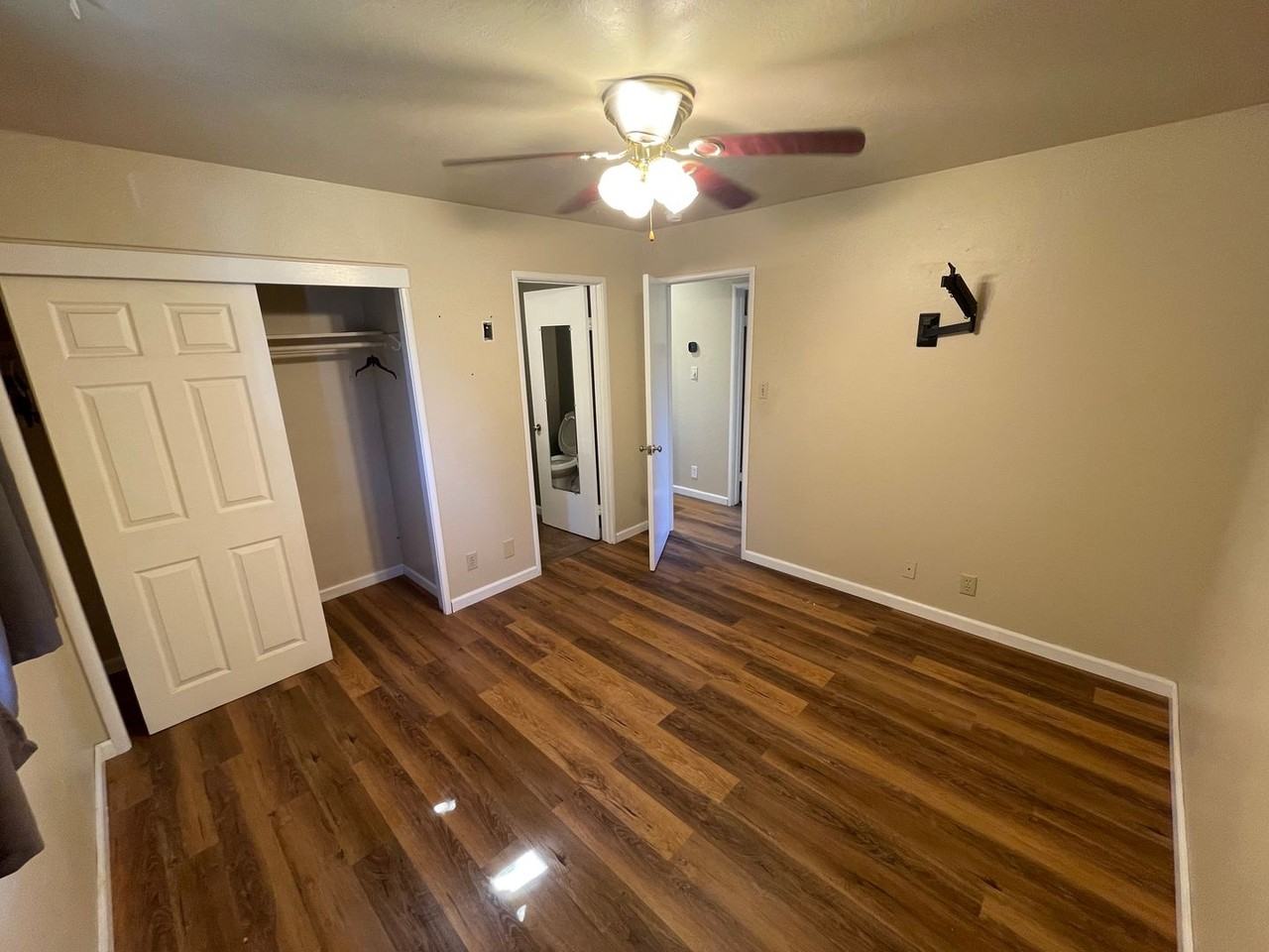 2724 San Jose St - Photo 6 of 20
