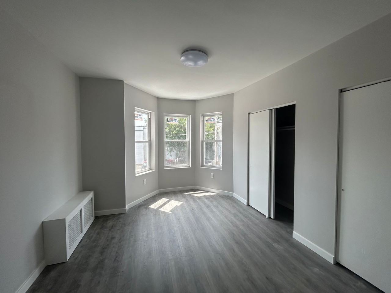 3115 F St - Photo 6 of 26