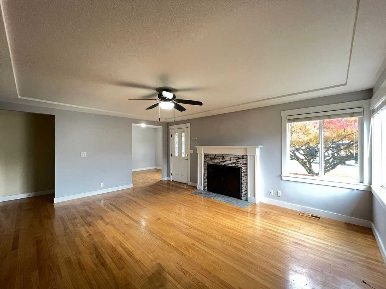 1650 Manor Dr - Photo 6 of 28