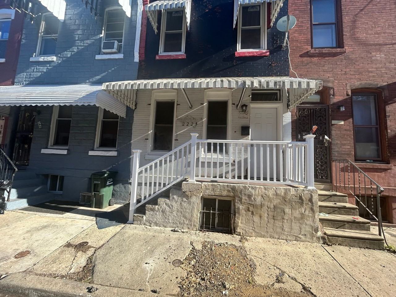2229 N Cleveland St - Photo 4 of 17