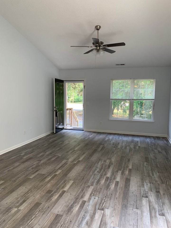 211 Friendly Ln - Photo 5 of 25