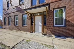 featured image of 805 Bayonne Ave