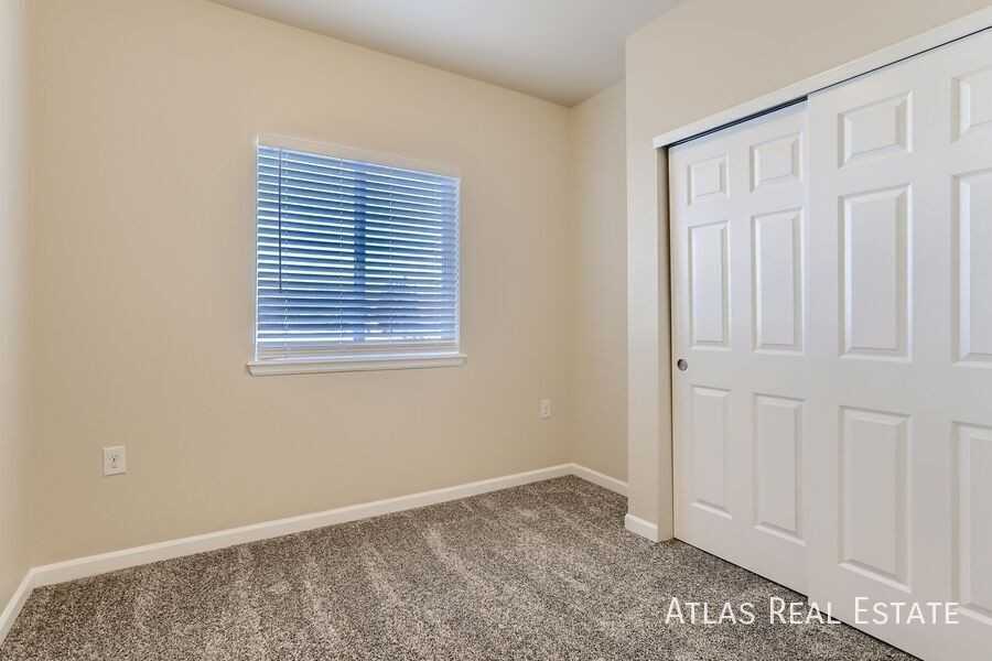 15504 E Arizona Ave - Photo 3 of 12