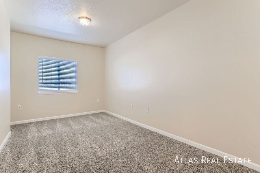 15504 E Arizona Ave - Photo 4 of 12