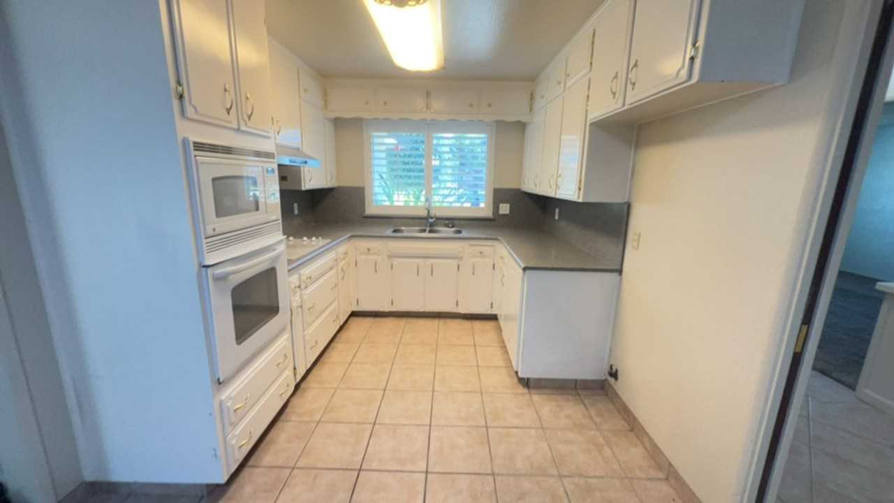 133 Kadota Ave - Photo 5 of 15