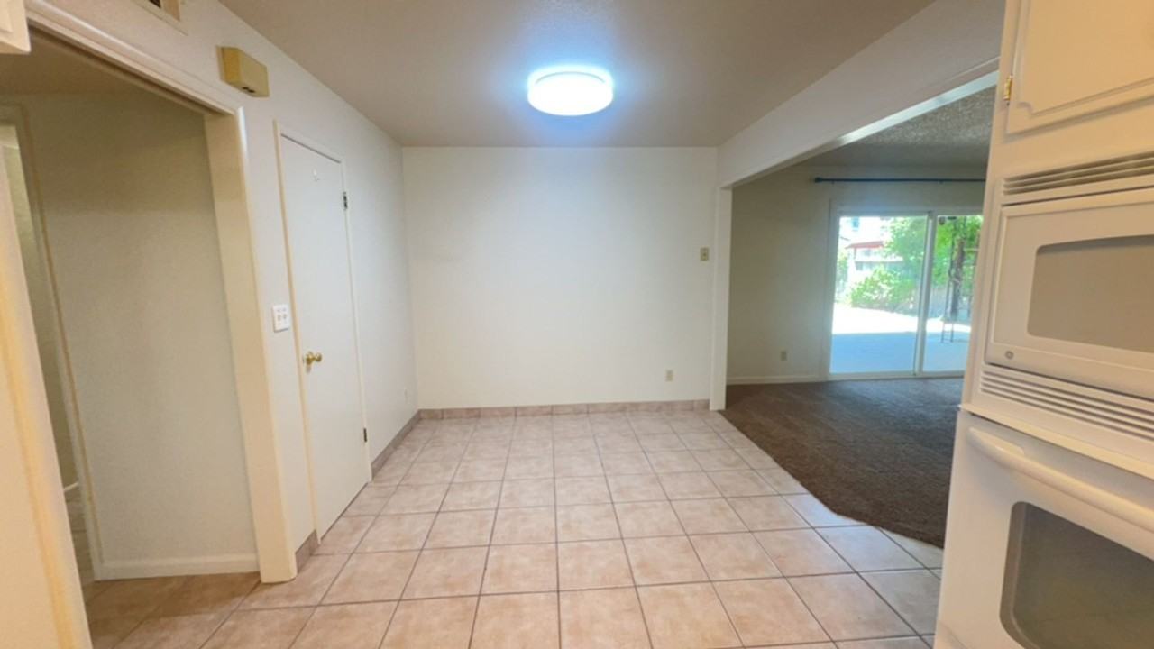 133 Kadota Ave - Photo 6 of 15