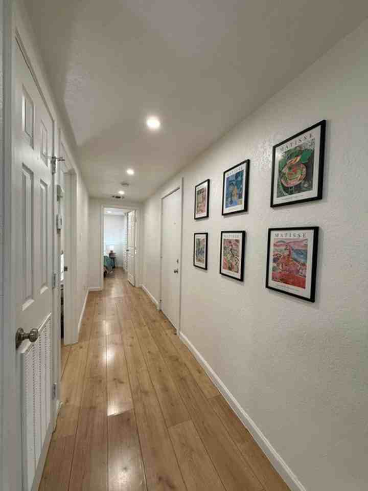 Tuscan Villas Apartments - Photo 6 of 11