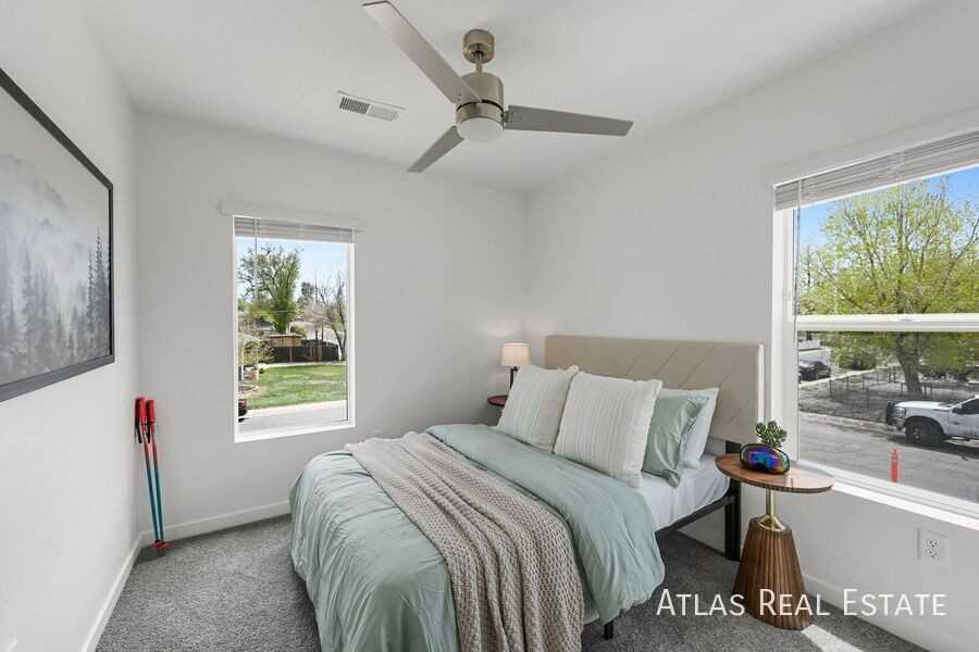 Akron Townhomes - Photo 7 of 50