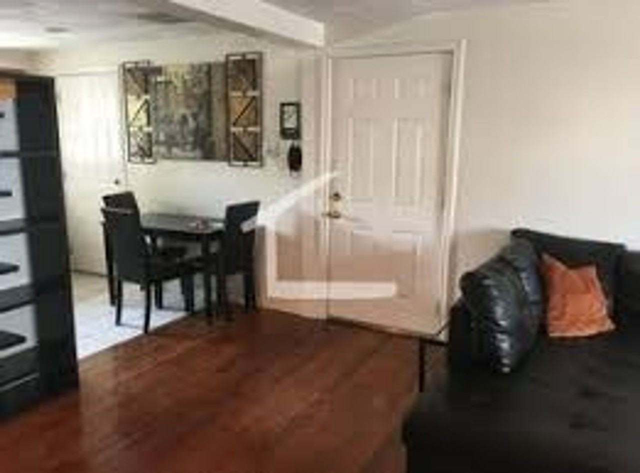 305 Summit Ave - Photo 5 of 7
