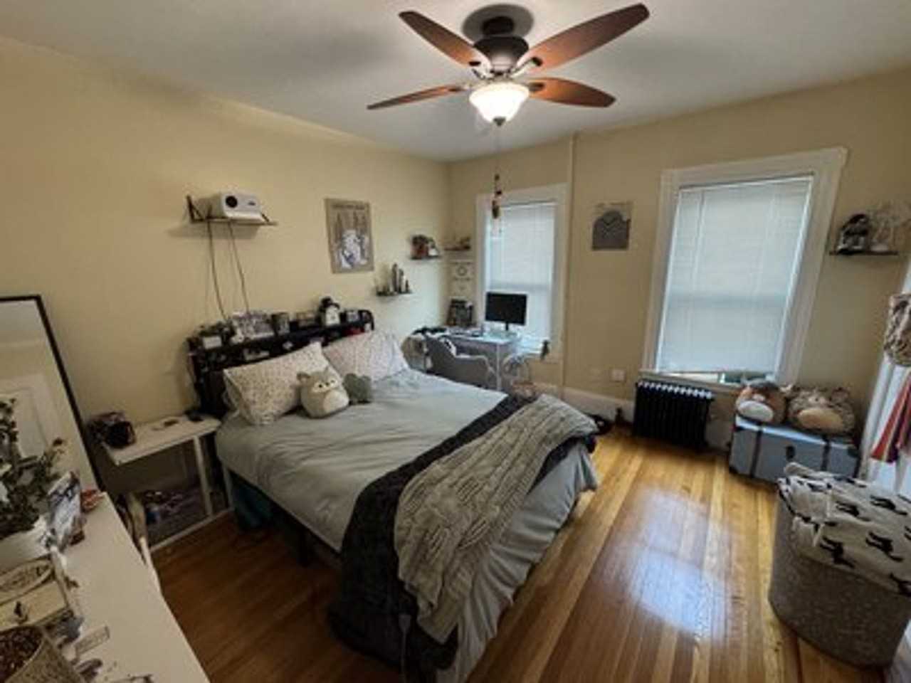 46 Gorham St - Photo 2 of 28